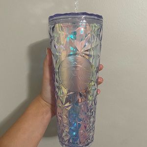 NWT 2023 STARBUCKS IRIDESCENT CRYSTAL WINTER WHITE 24oz VENTI COLD BEVERAGE CUP